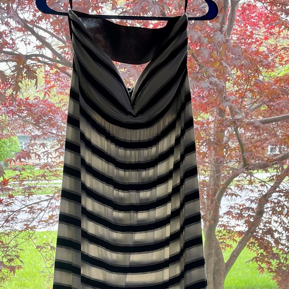 Women’s Remain Strapless Maxi Dress NEW Sz M